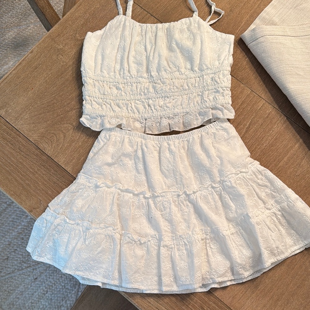 Girls Art Class White Embroidered eyelet skirt Set